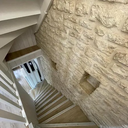 Apartment L'escale - Centre - Proche Gare Sncf - Wifi Niort