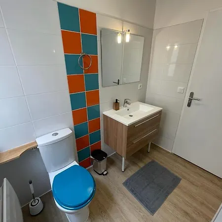 L'escale - Centre - Proche Gare Sncf - Wifi Apartment Niort